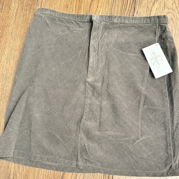 Calvin Klein Dresses & Skirts - Calvin Klein Brown Corduroy Skirt Juniors Sz 11 NWT (see desc) AS